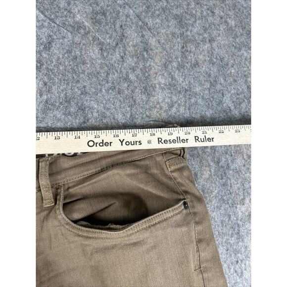 Izod Men's Jeans Comfort Stretch Relaxed Fit 5-Pocket, Brown Size 36x32 - Picture 5 of 13